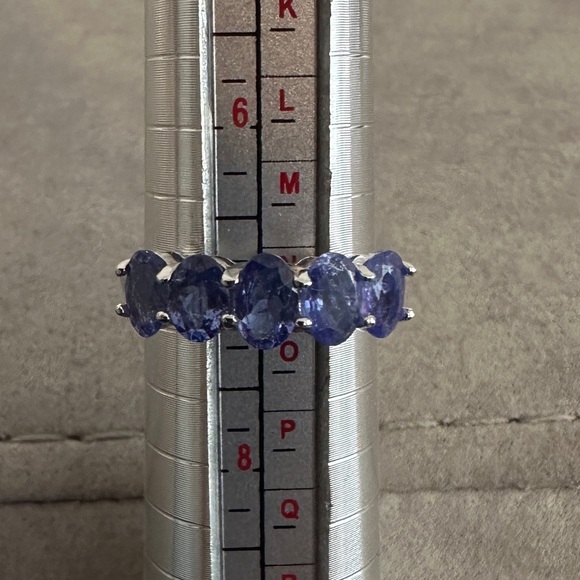 Tanzanite & Sterling Silver Ring Size 7 - Picture 11 of 12